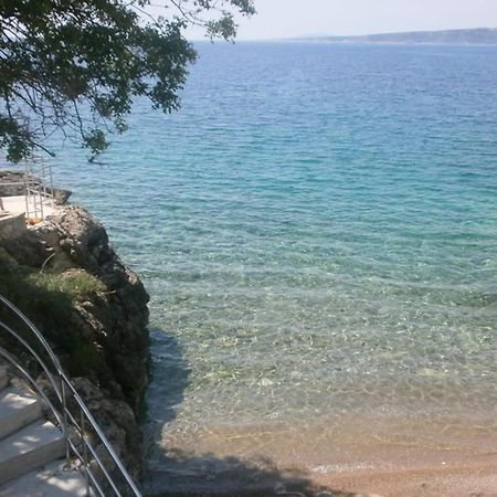 Family Apartments Viva Close To The Beach Krk Town Εξωτερικό φωτογραφία