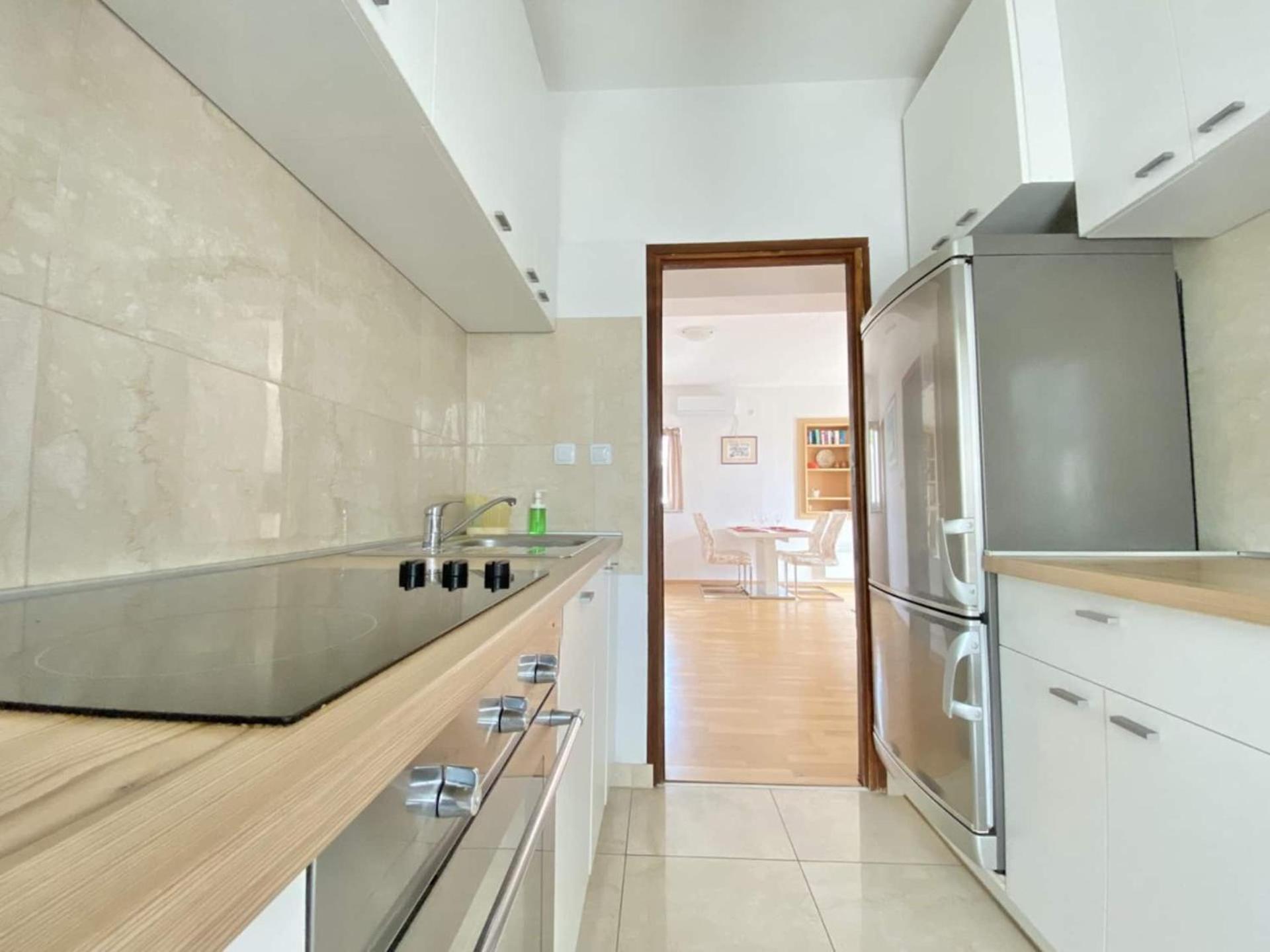 Family Apartments Viva Close To The Beach Krk Town Εξωτερικό φωτογραφία