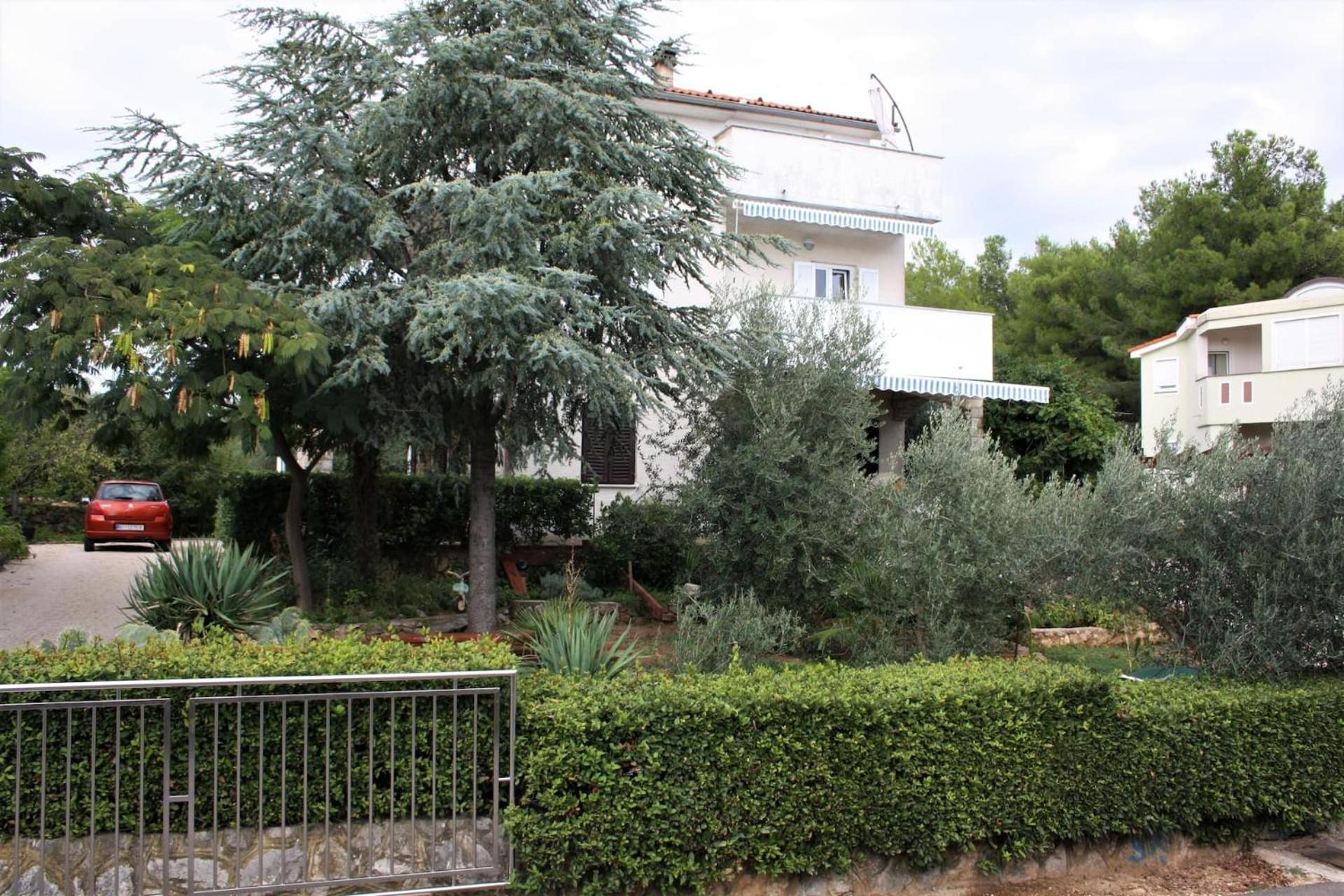 Family Apartments Viva Close To The Beach Krk Town Εξωτερικό φωτογραφία