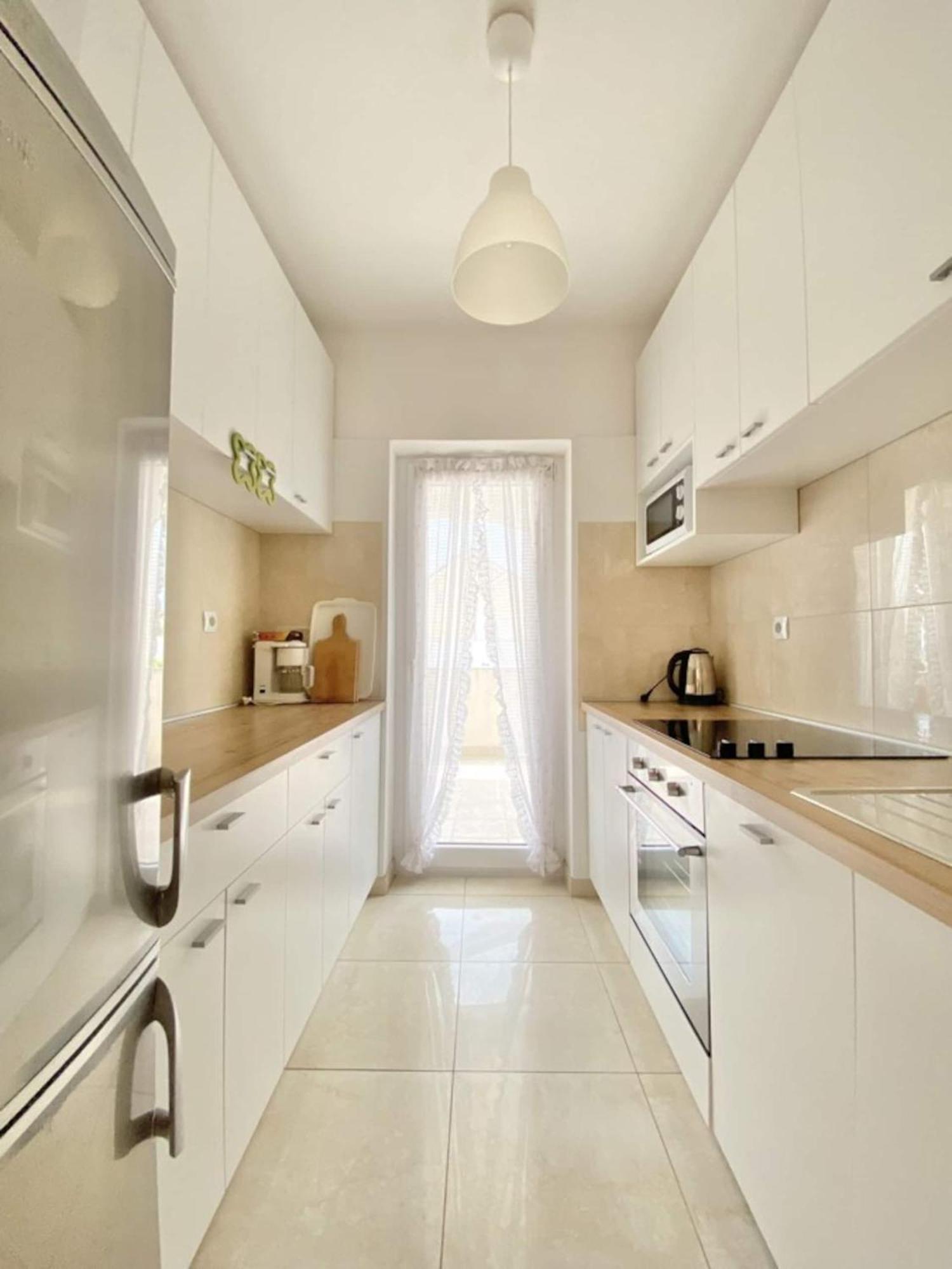 Family Apartments Viva Close To The Beach Krk Town Εξωτερικό φωτογραφία